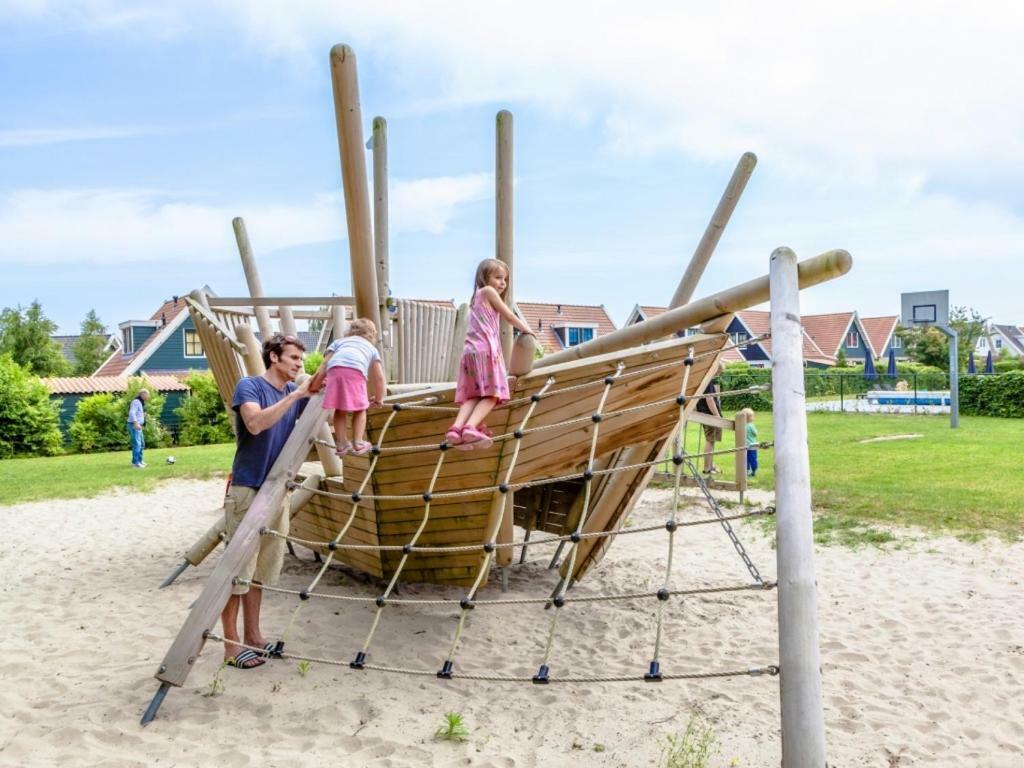Landal Duinpark 'T Hof Van Haamstede Hotel Burgh-Haamstede Ngoại thất bức ảnh